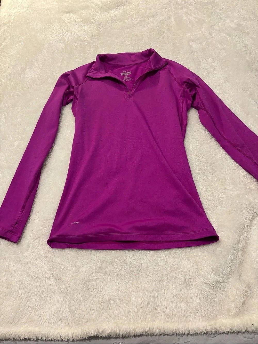 Nike Pro Combat Dri-FIT 1/4 Zip Fitted Mock Neck Top Dri-FIT 1/4 Zip Top Purple